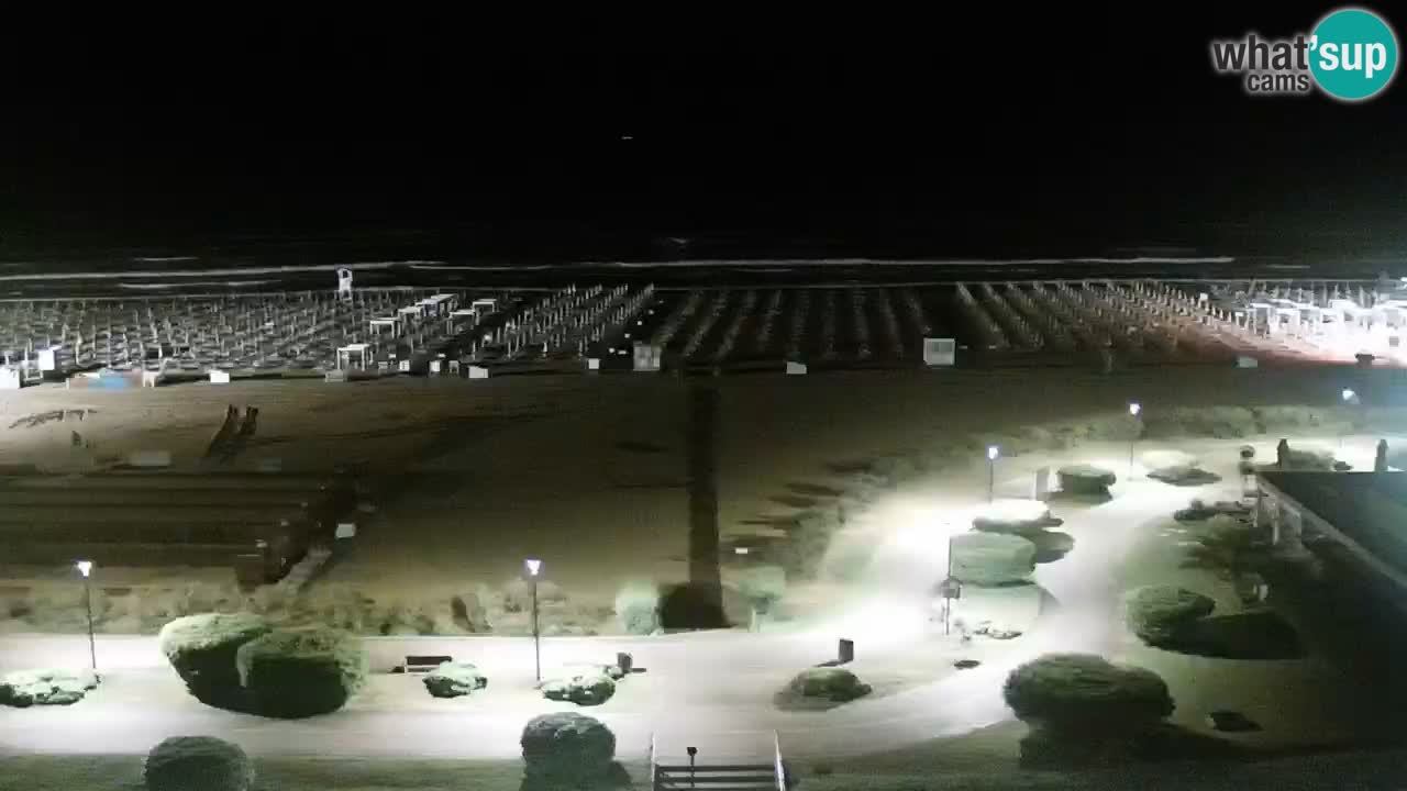 La spiaggia di Bibione webcam live e piazzale Zenit
