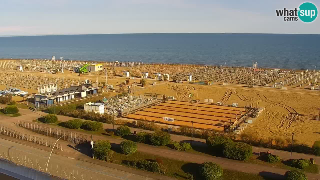La spiaggia di Bibione webcam live e piazzale Zenit