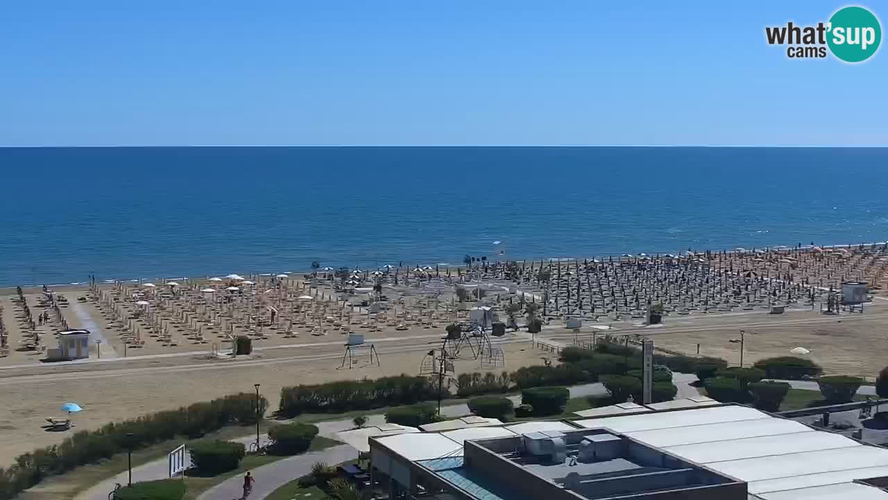 La spiaggia di Bibione webcam live e piazzale Zenit