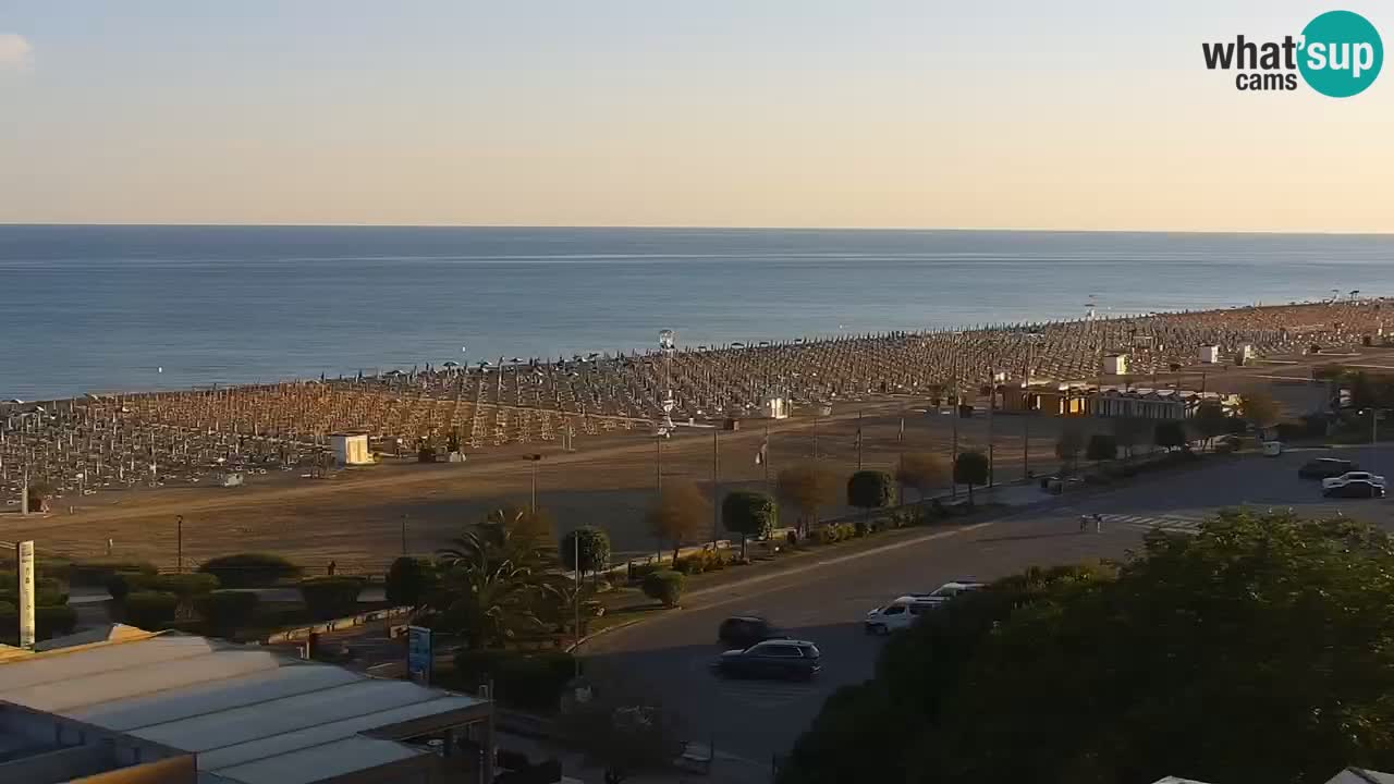 La spiaggia di Bibione webcam live e piazzale Zenit