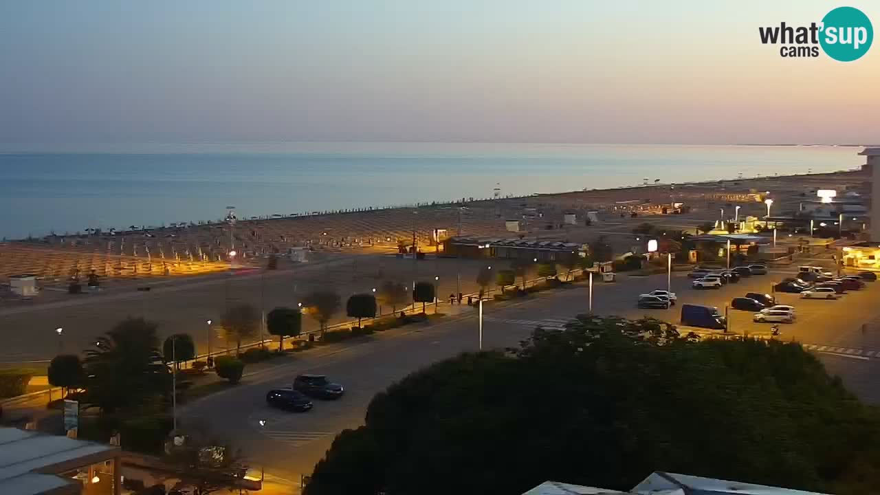 La spiaggia di Bibione webcam live e piazzale Zenit