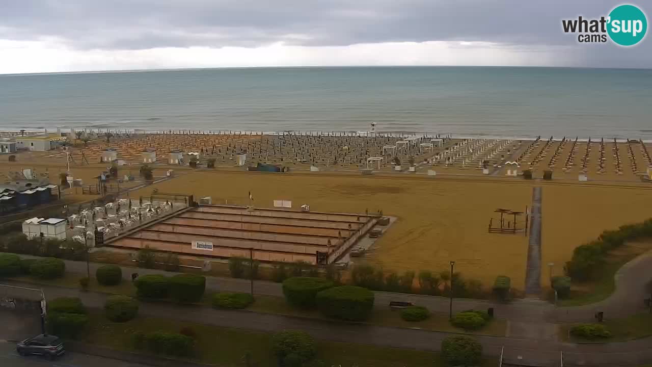 La spiaggia di Bibione webcam live e piazzale Zenit