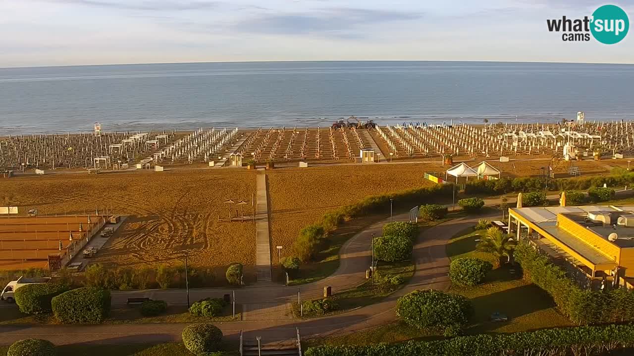 La spiaggia di Bibione webcam live e piazzale Zenit