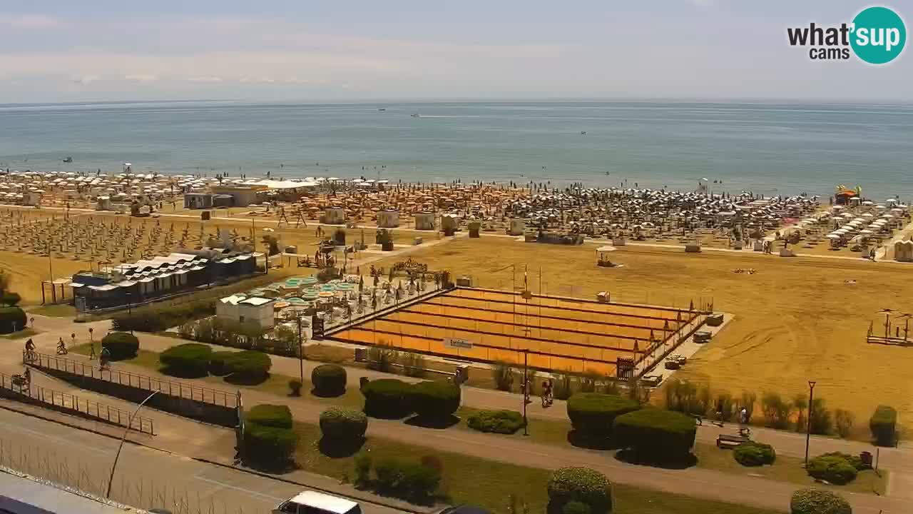 La spiaggia di Bibione webcam live e piazzale Zenit