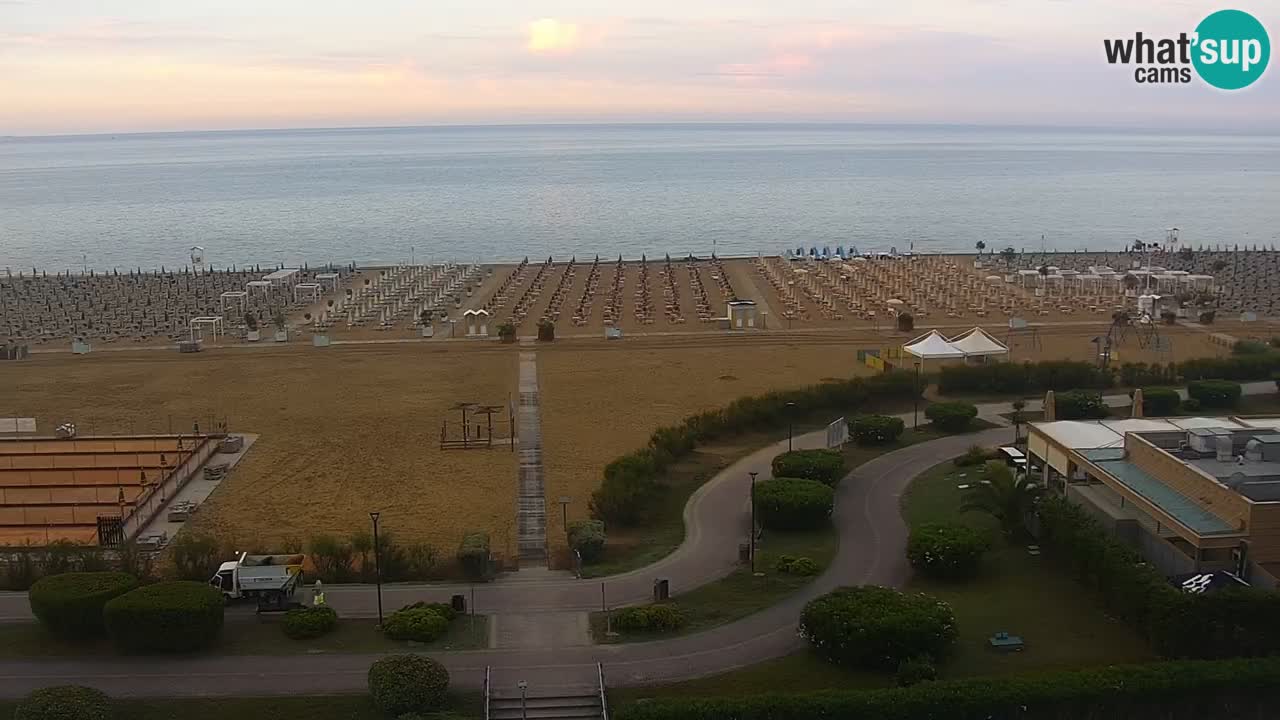 La spiaggia di Bibione webcam live e piazzale Zenit