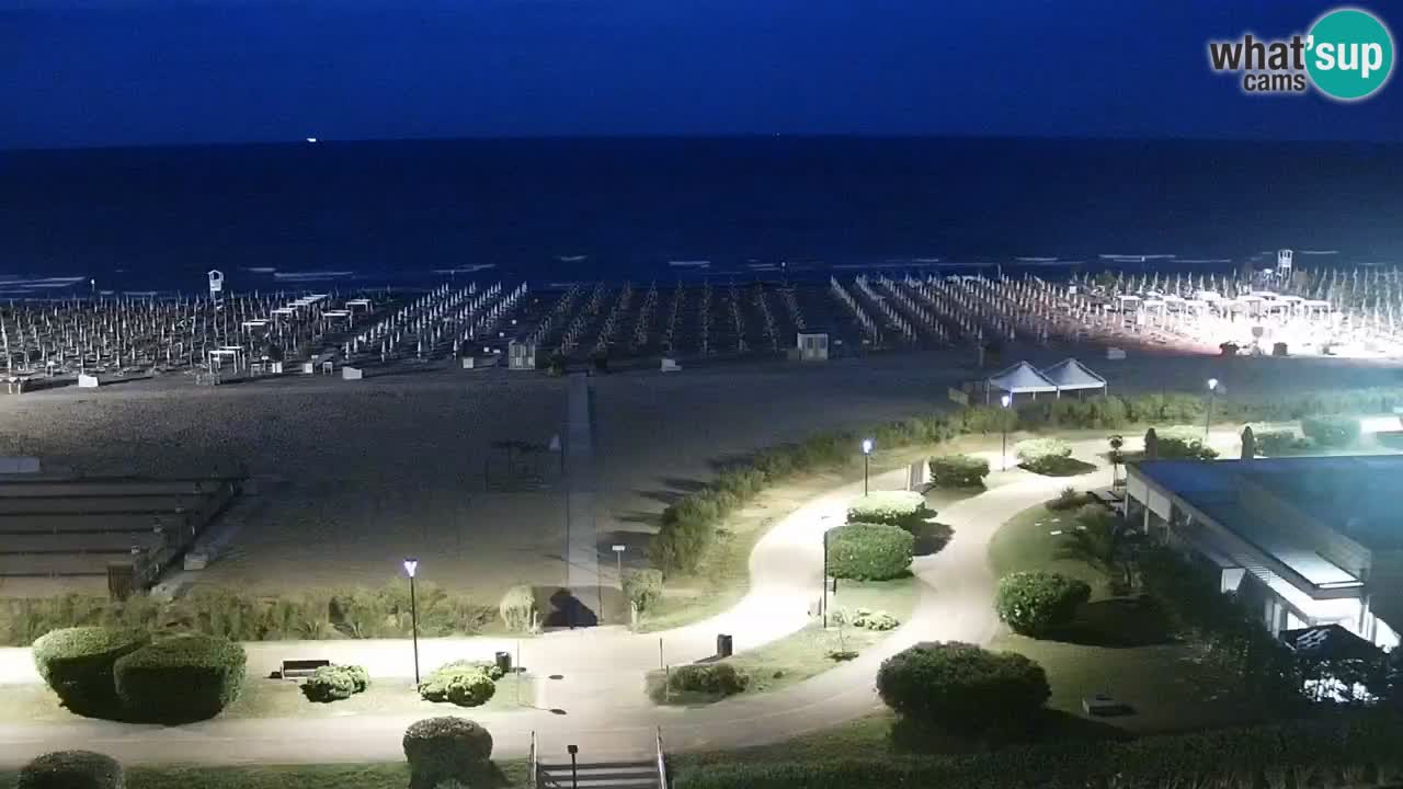 La spiaggia di Bibione webcam live e piazzale Zenit