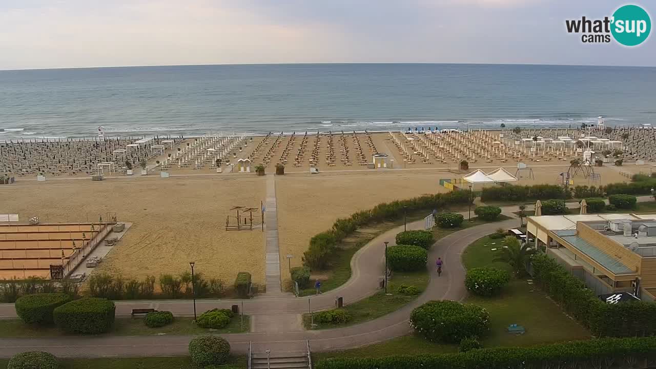 La spiaggia di Bibione webcam live e piazzale Zenit