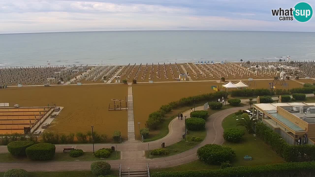 La spiaggia di Bibione webcam live e piazzale Zenit