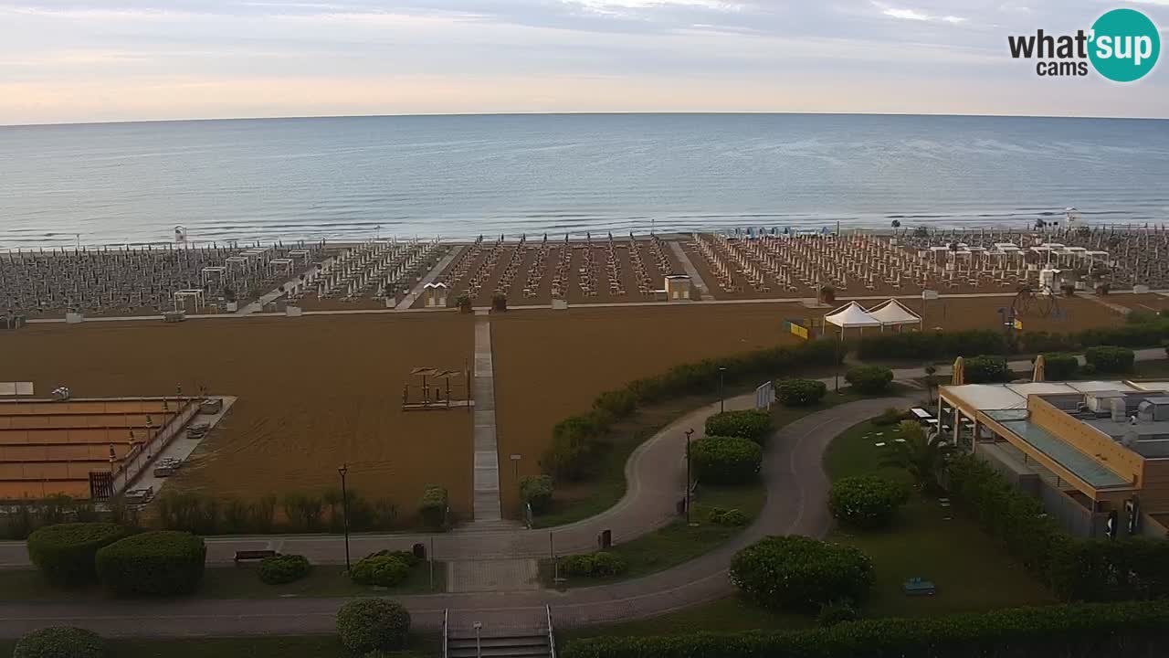 La spiaggia di Bibione webcam live e piazzale Zenit