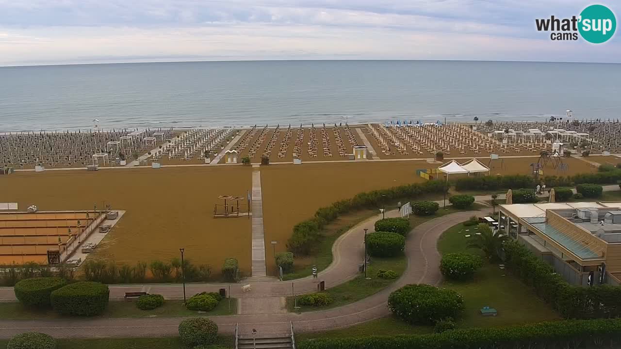 La spiaggia di Bibione webcam live e piazzale Zenit