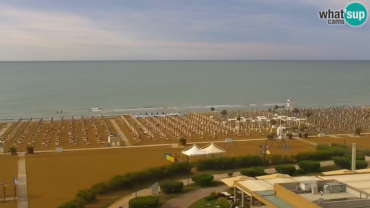 La spiaggia di Bibione webcam live e piazzale Zenit