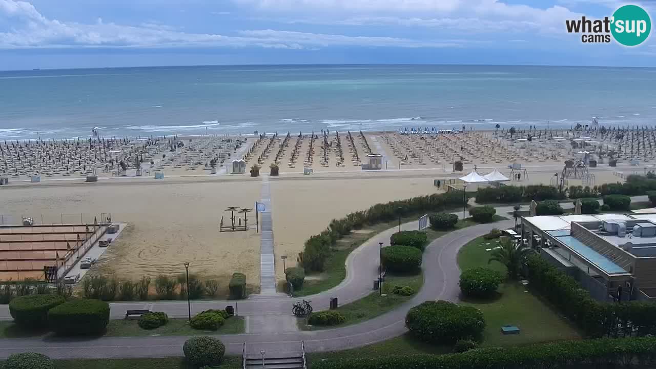 La spiaggia di Bibione webcam live e piazzale Zenit