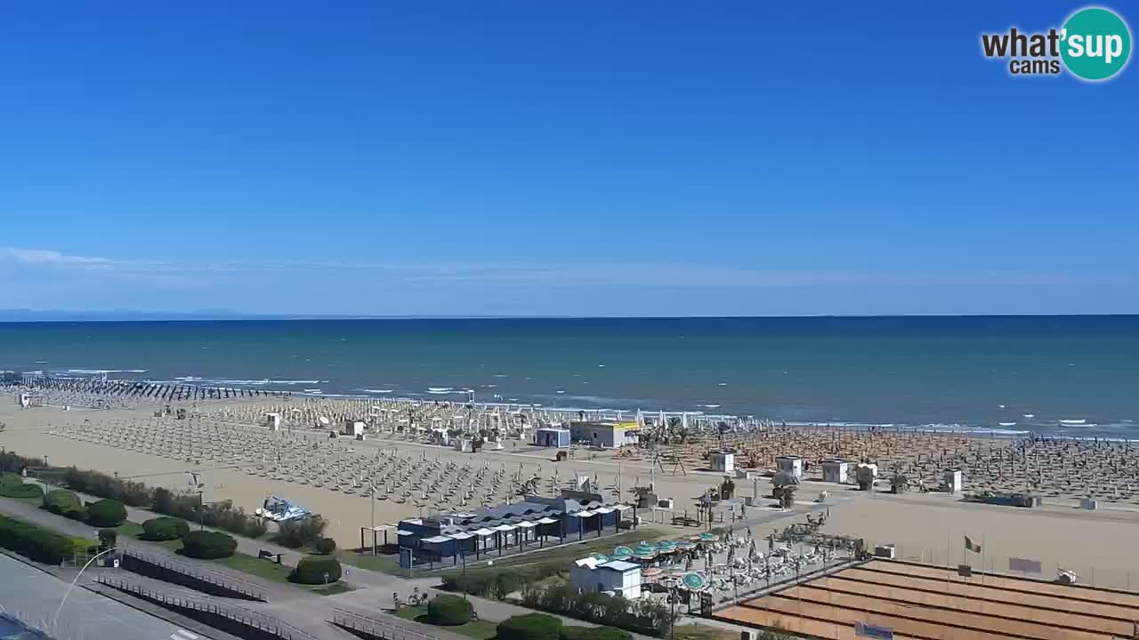 La spiaggia di Bibione webcam live e piazzale Zenit