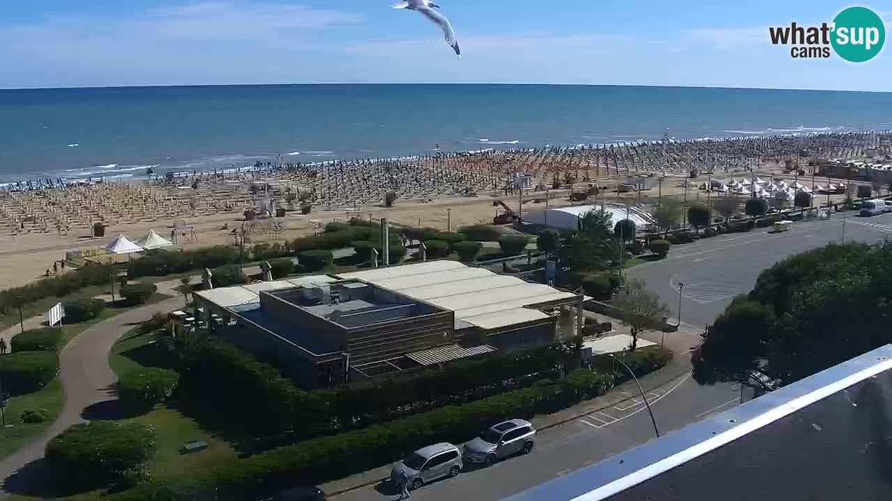 La spiaggia di Bibione webcam live e piazzale Zenit