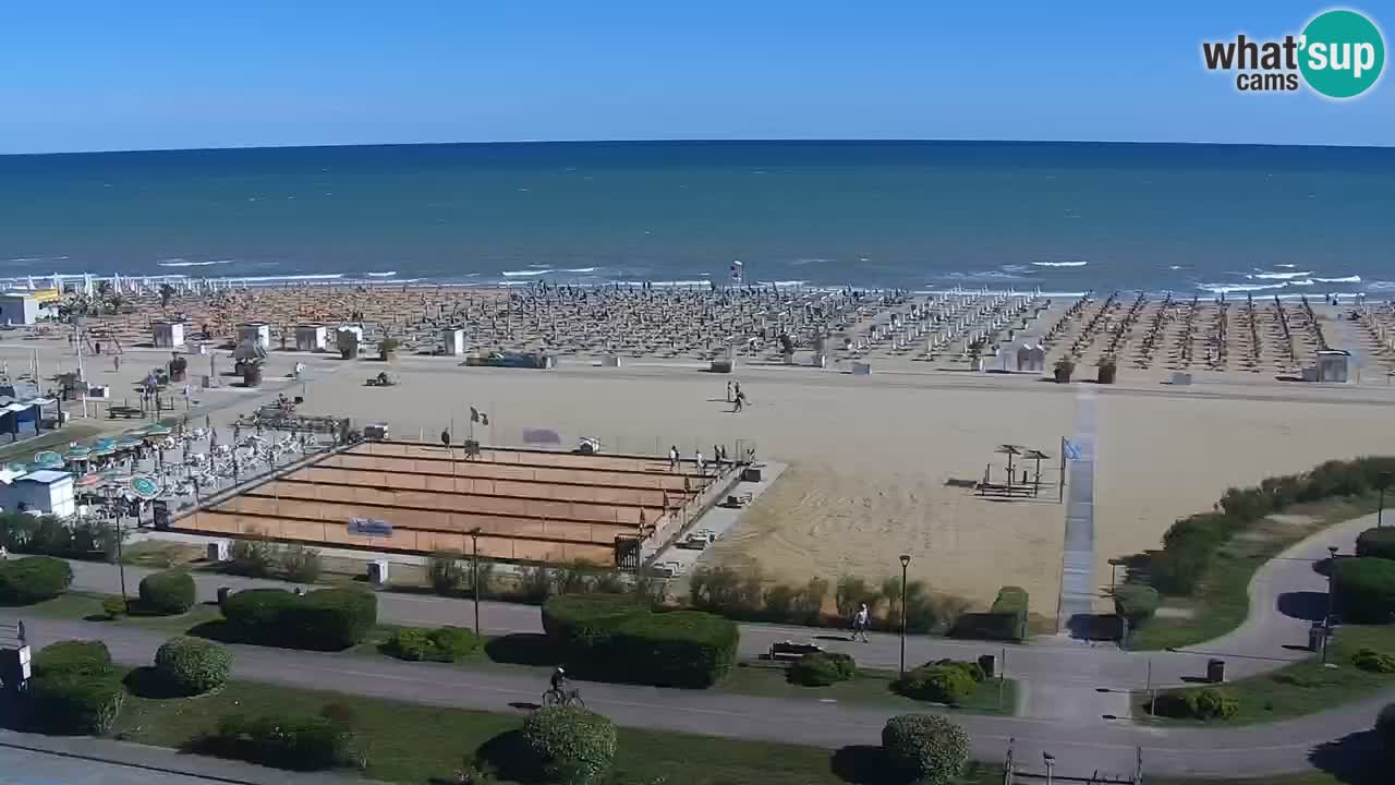 La spiaggia di Bibione webcam live e piazzale Zenit