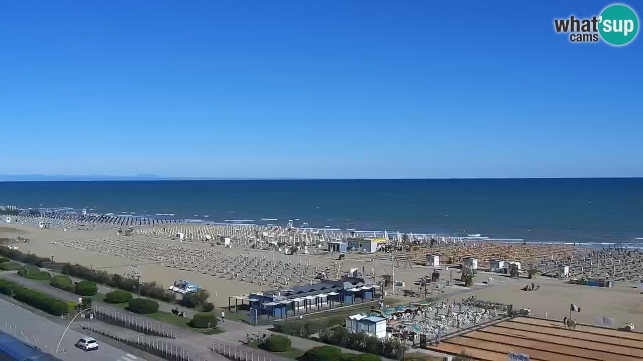 La spiaggia di Bibione webcam live e piazzale Zenit