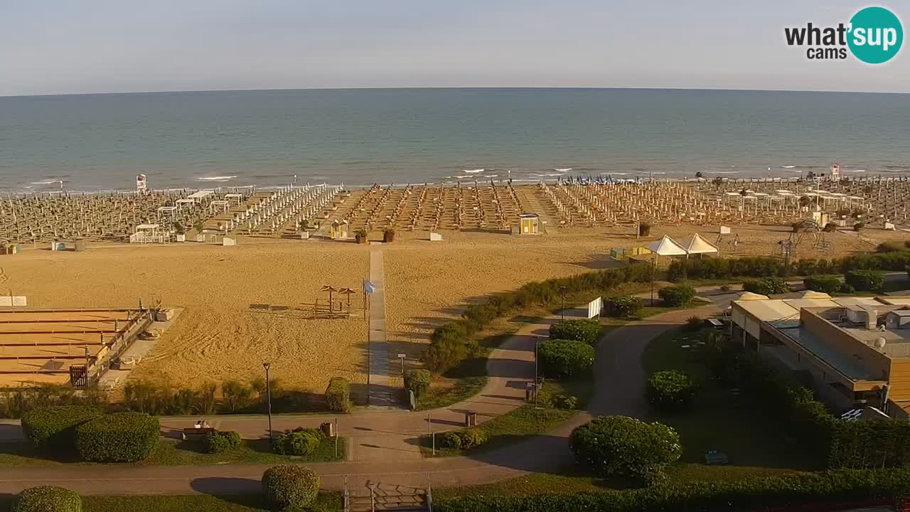 La spiaggia di Bibione webcam live e piazzale Zenit