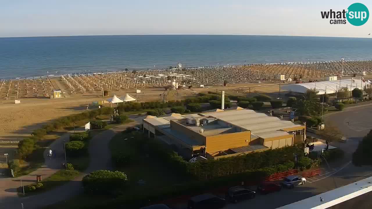 La spiaggia di Bibione webcam live e piazzale Zenit