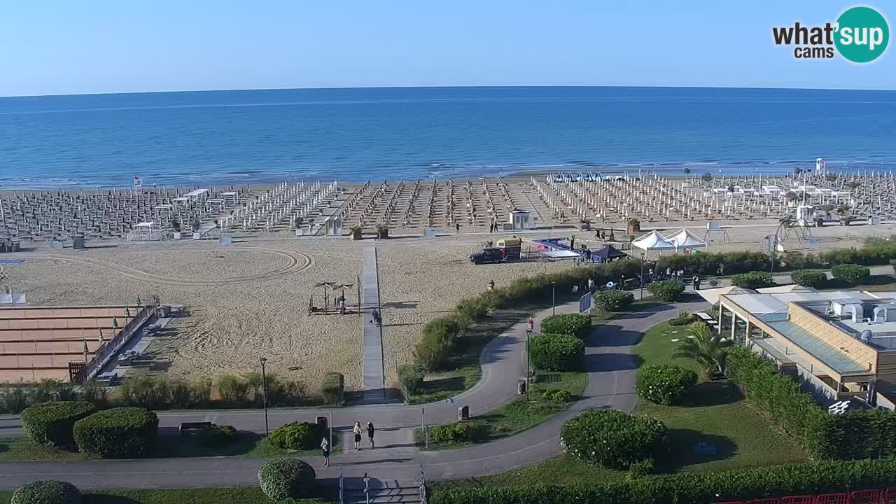 La spiaggia di Bibione webcam live e piazzale Zenit
