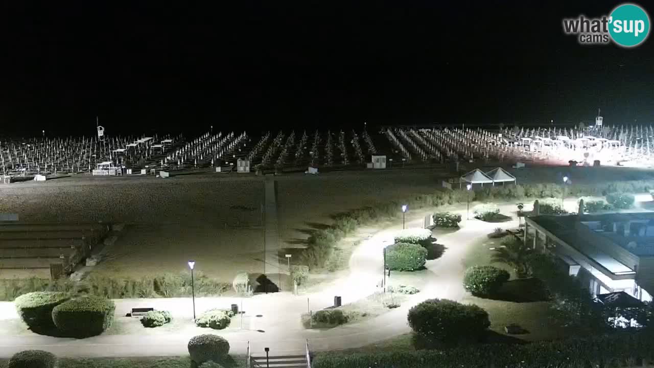 La spiaggia di Bibione webcam live e piazzale Zenit