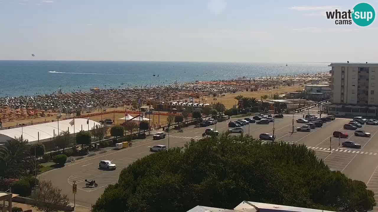 La spiaggia di Bibione webcam live e piazzale Zenit