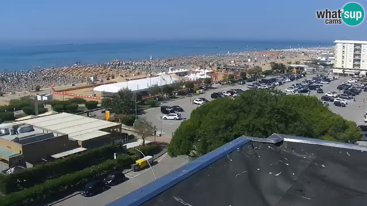 La spiaggia di Bibione webcam live e piazzale Zenit