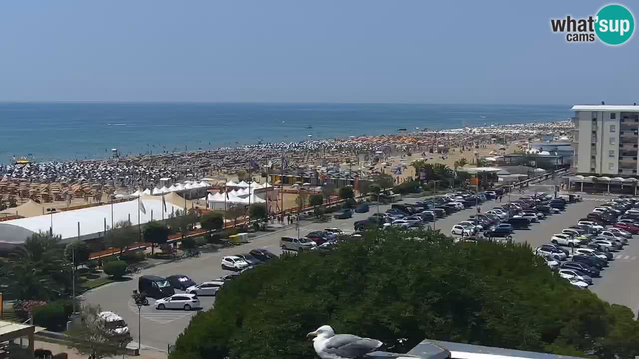 La spiaggia di Bibione webcam live e piazzale Zenit