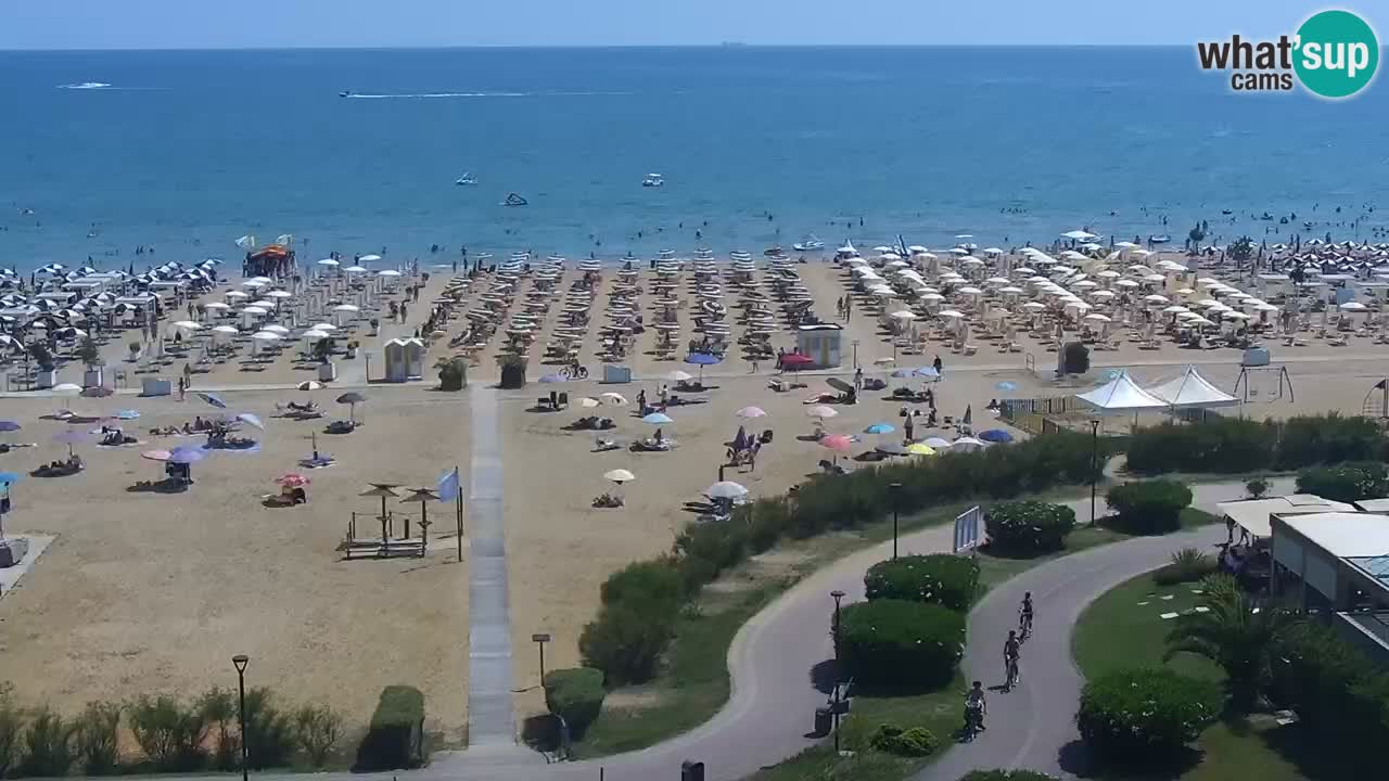 La spiaggia di Bibione webcam live e piazzale Zenit