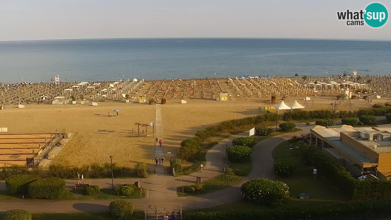 La spiaggia di Bibione webcam live e piazzale Zenit