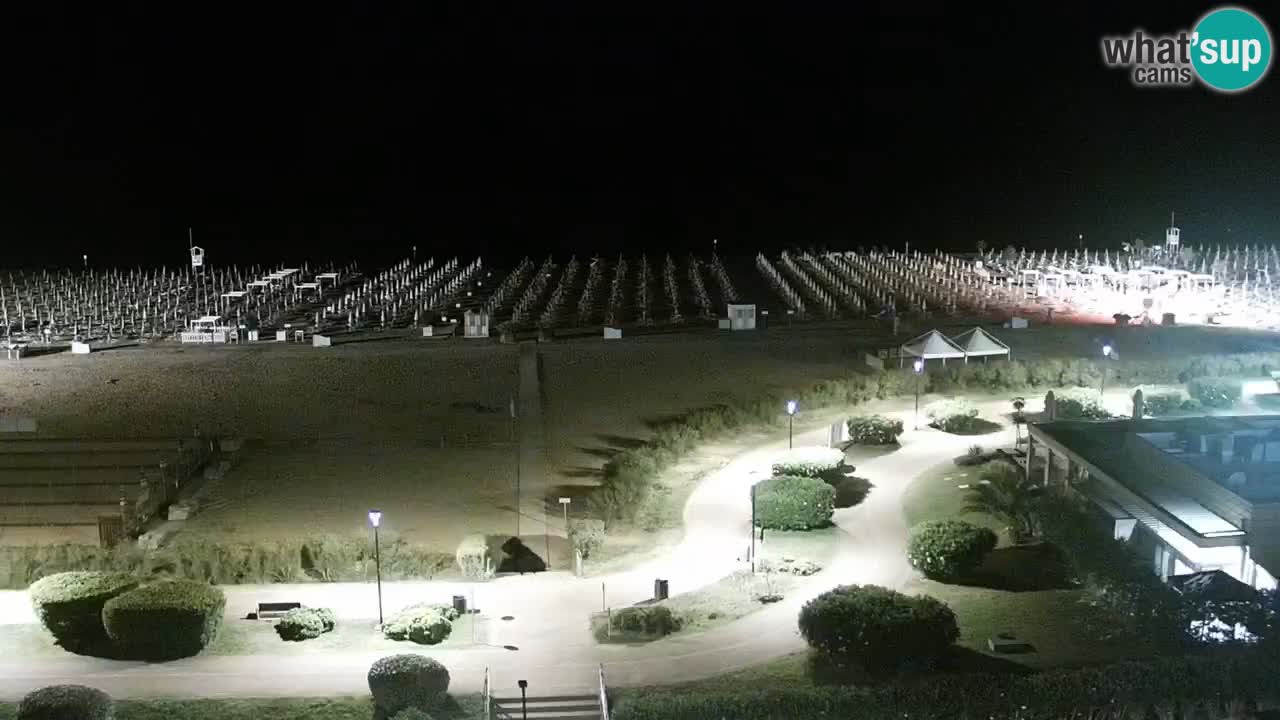 La spiaggia di Bibione webcam live e piazzale Zenit