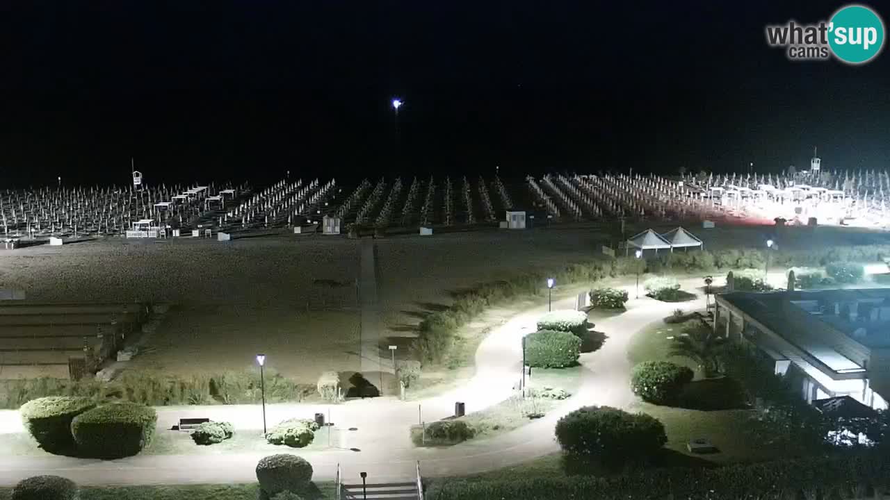 La spiaggia di Bibione webcam live e piazzale Zenit