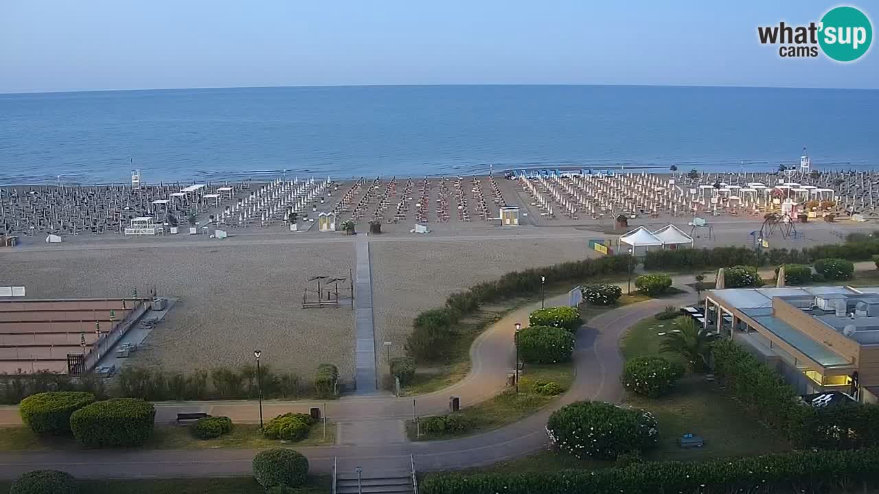 La spiaggia di Bibione webcam live e piazzale Zenit