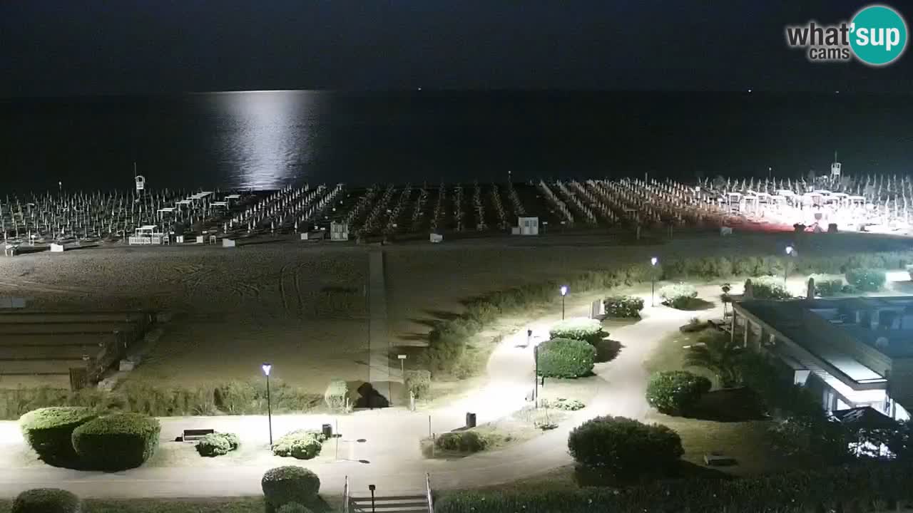 La spiaggia di Bibione webcam live e piazzale Zenit