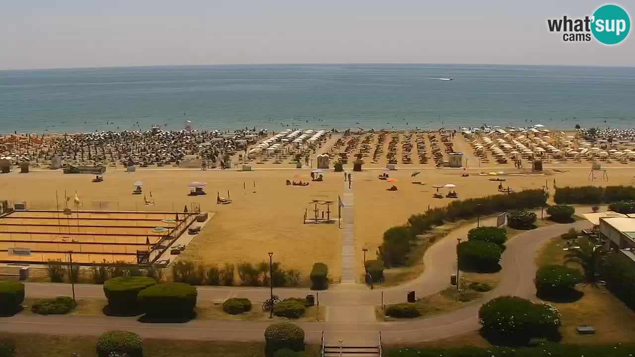 La spiaggia di Bibione webcam live e piazzale Zenit
