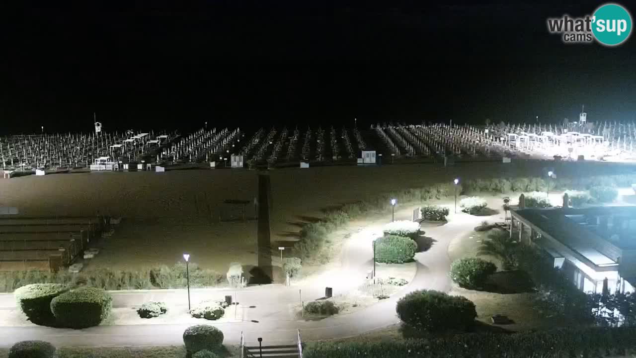 La spiaggia di Bibione webcam live e piazzale Zenit