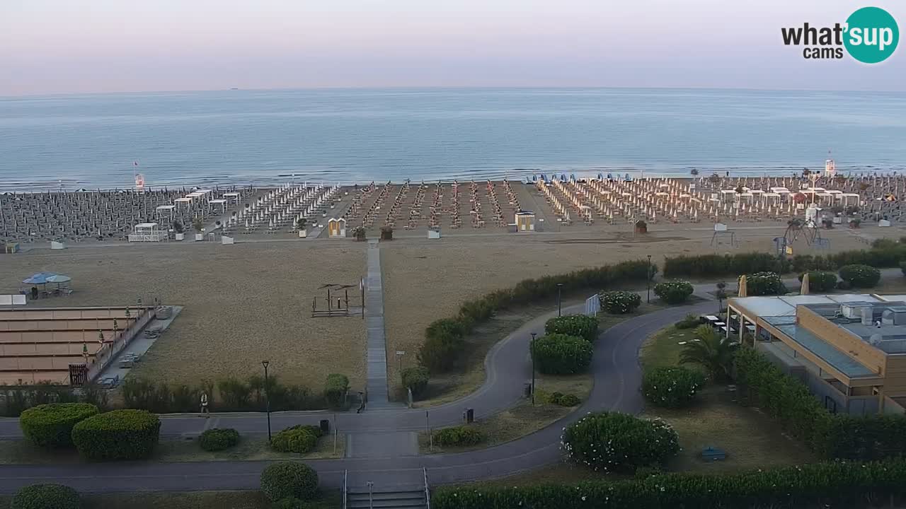 La spiaggia di Bibione webcam live e piazzale Zenit