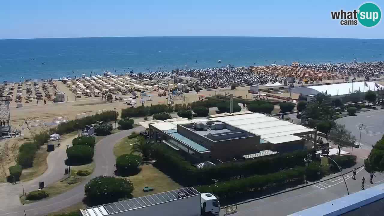 La spiaggia di Bibione webcam live e piazzale Zenit