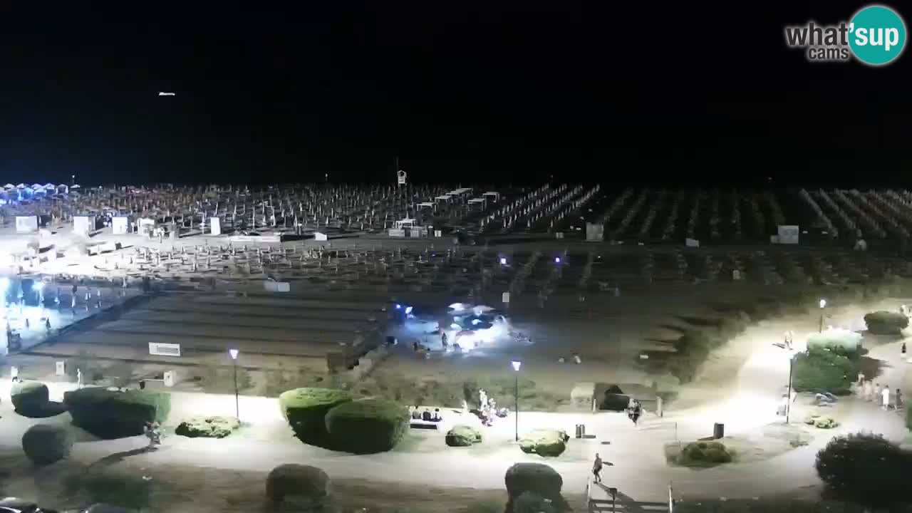 La spiaggia di Bibione webcam live e piazzale Zenit