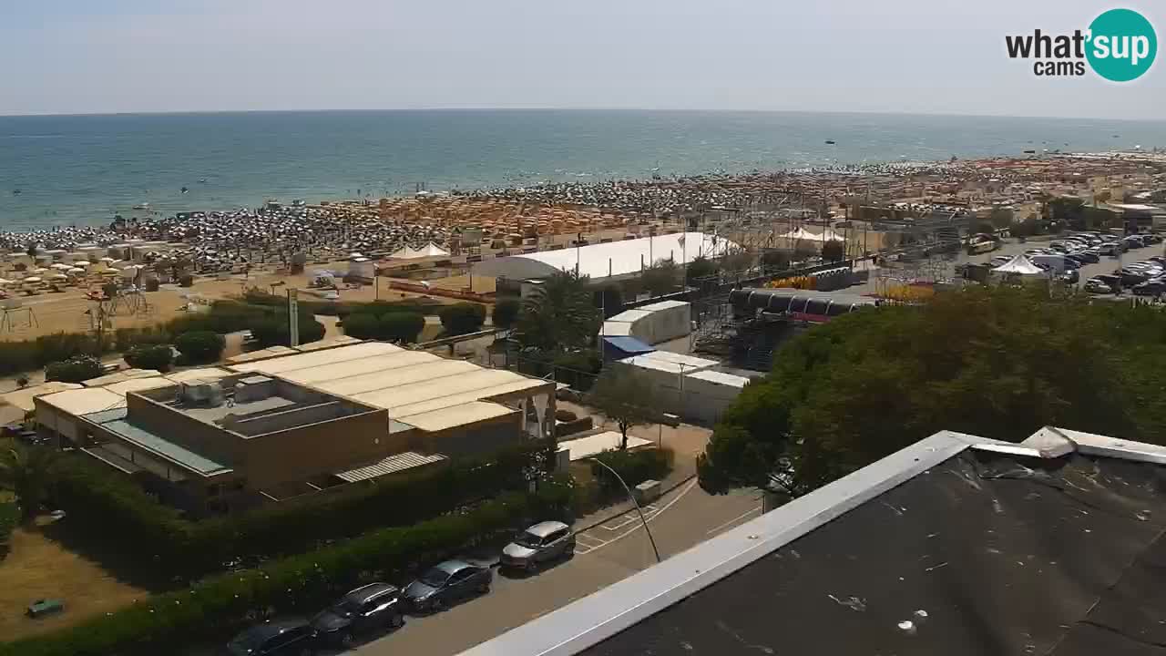 La spiaggia di Bibione webcam live e piazzale Zenit