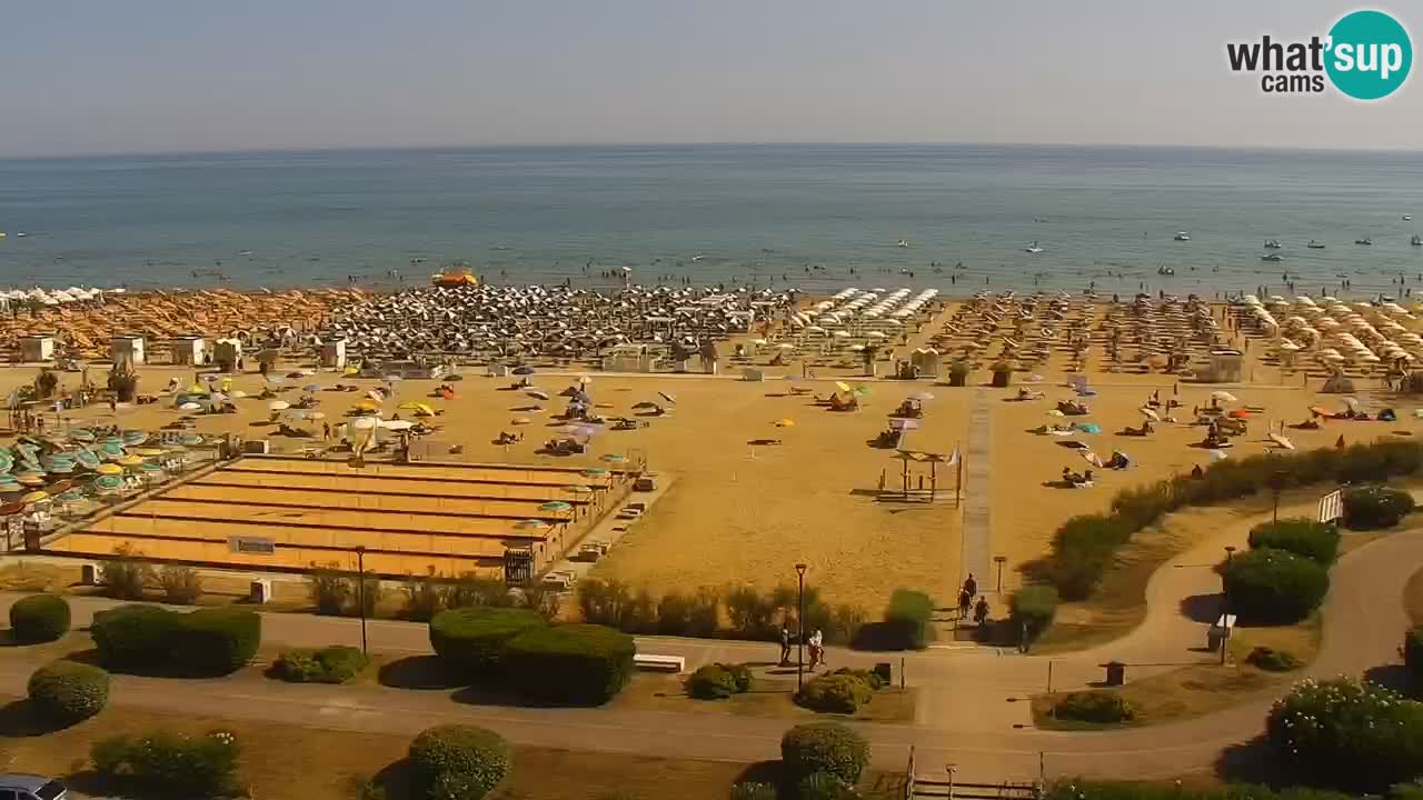La spiaggia di Bibione webcam live e piazzale Zenit