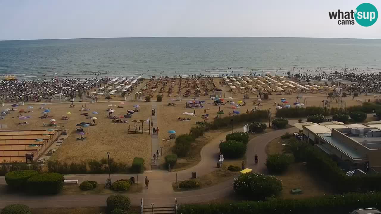 La spiaggia di Bibione webcam live e piazzale Zenit