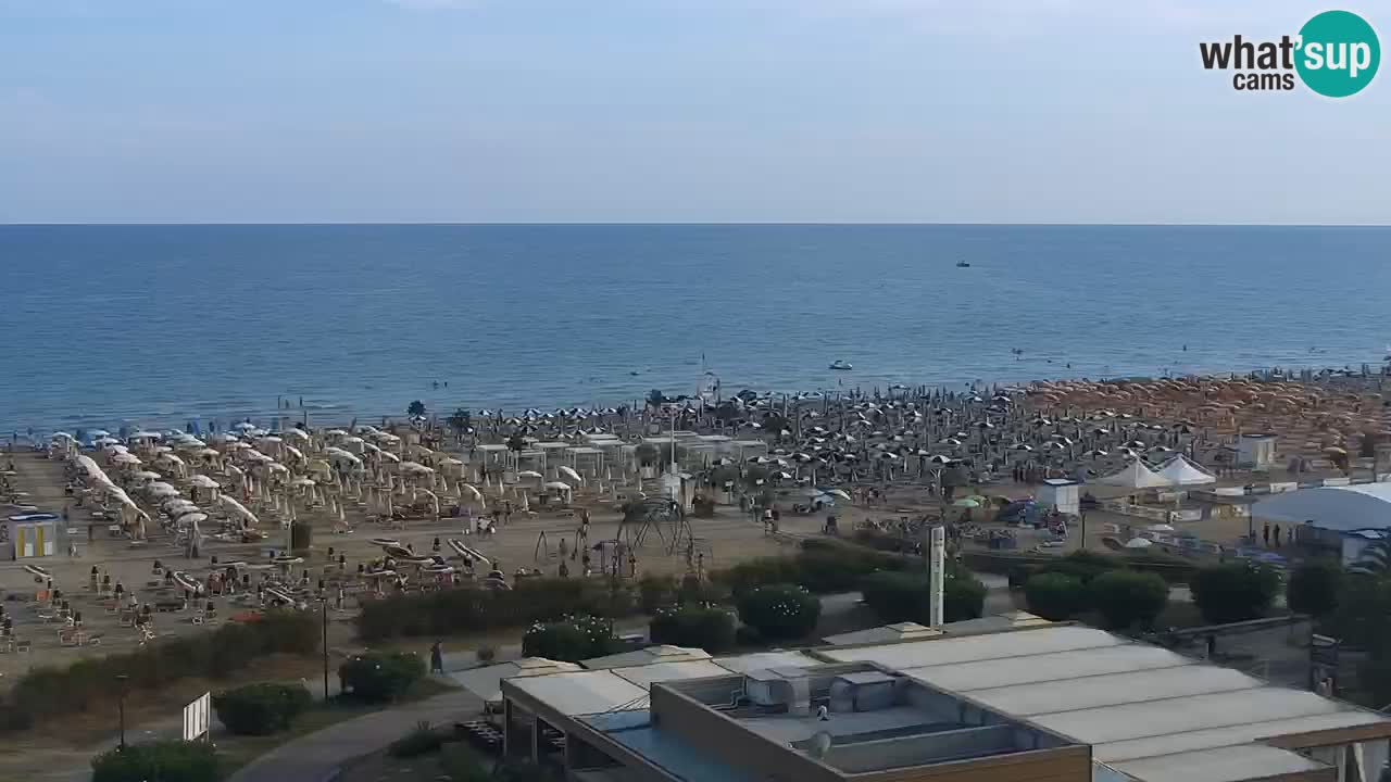 La spiaggia di Bibione webcam live e piazzale Zenit
