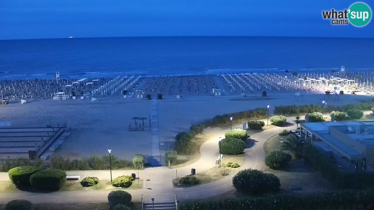 La spiaggia di Bibione webcam live e piazzale Zenit