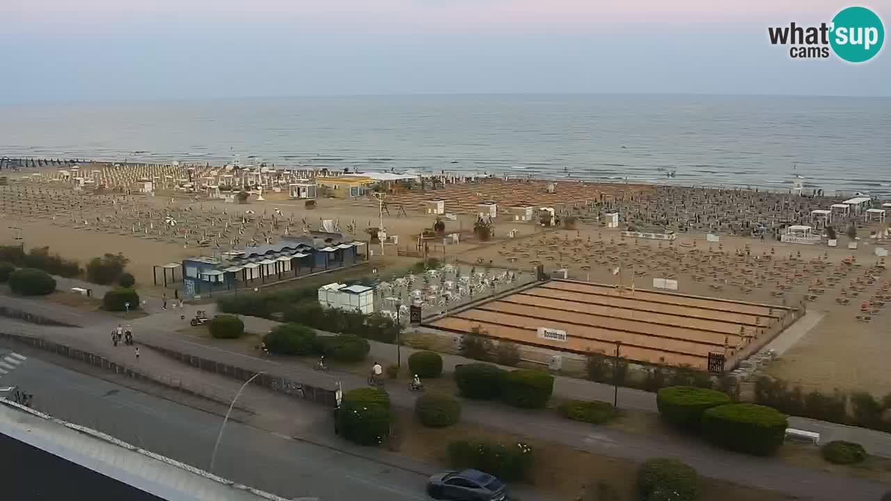 La spiaggia di Bibione webcam live e piazzale Zenit