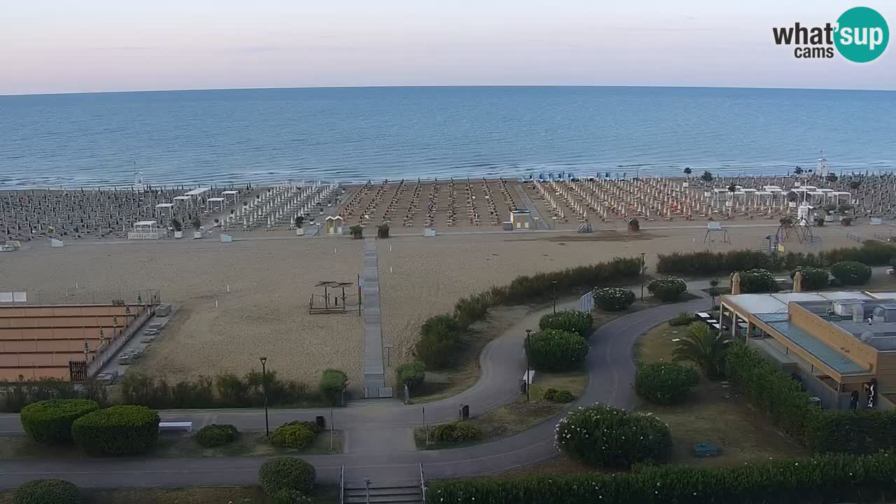 La spiaggia di Bibione webcam live e piazzale Zenit