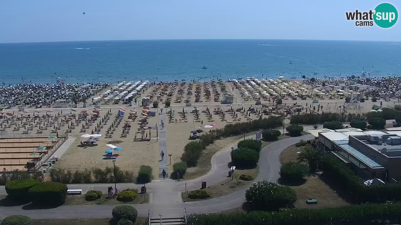 La spiaggia di Bibione webcam live e piazzale Zenit