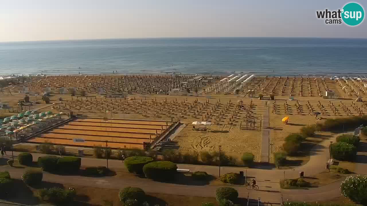 La spiaggia di Bibione webcam live e piazzale Zenit