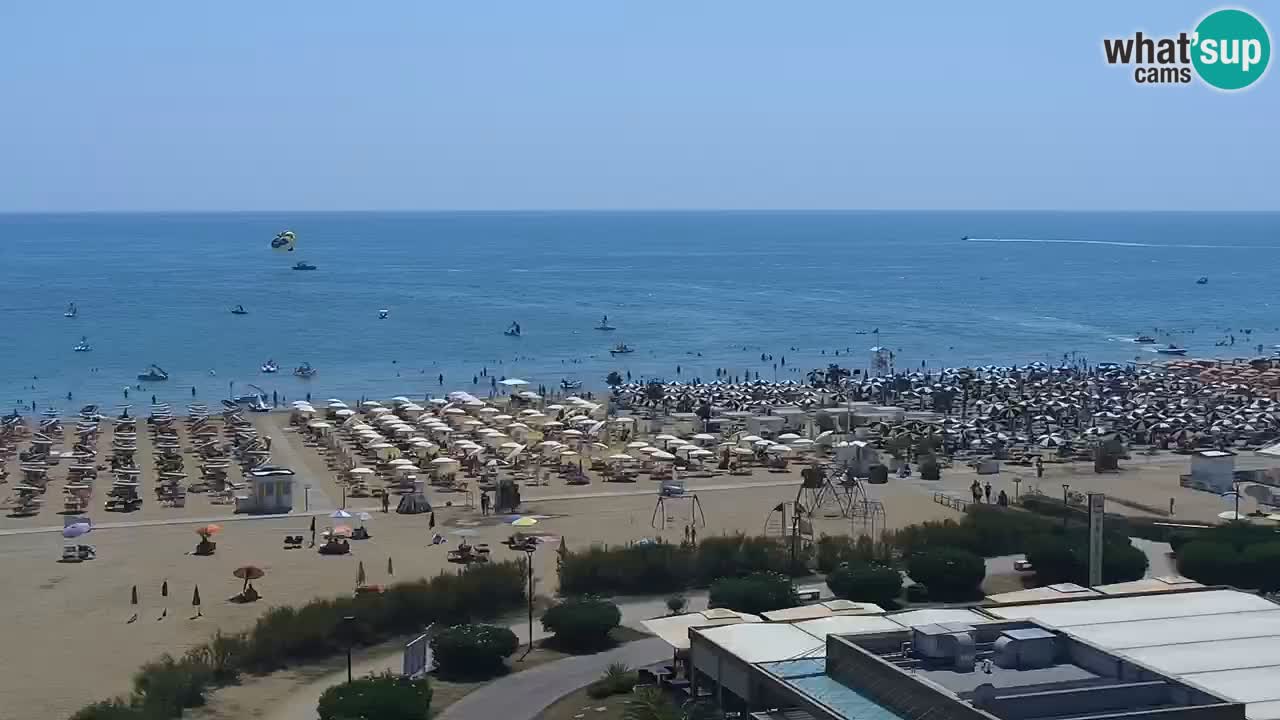 La spiaggia di Bibione webcam live e piazzale Zenit