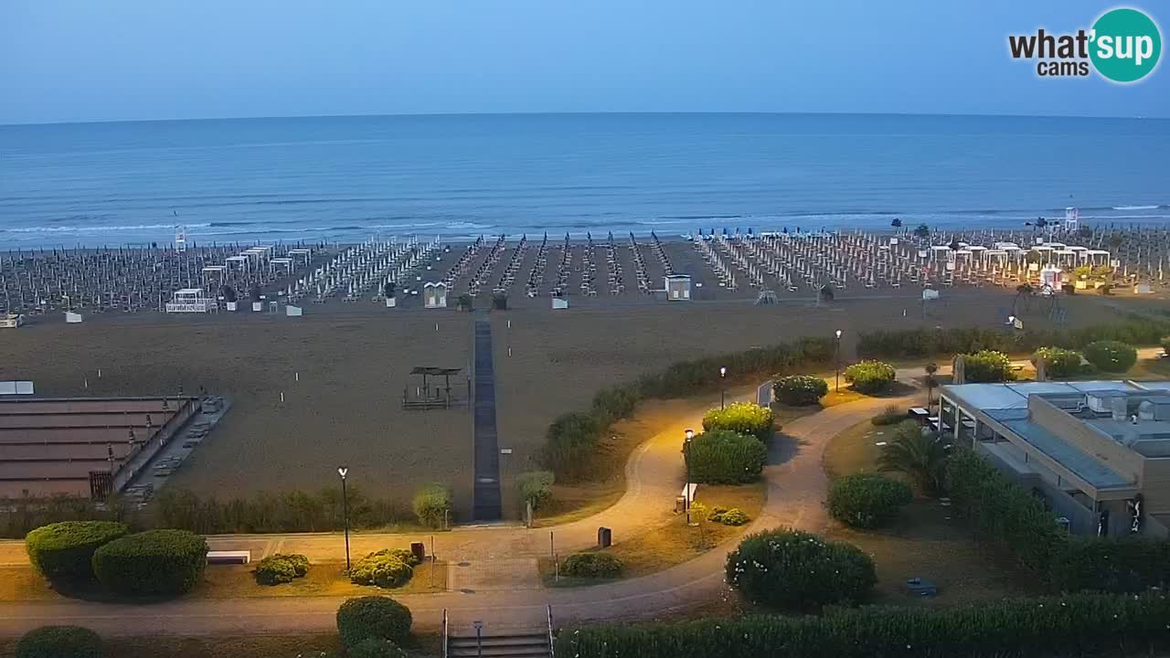 La spiaggia di Bibione webcam live e piazzale Zenit