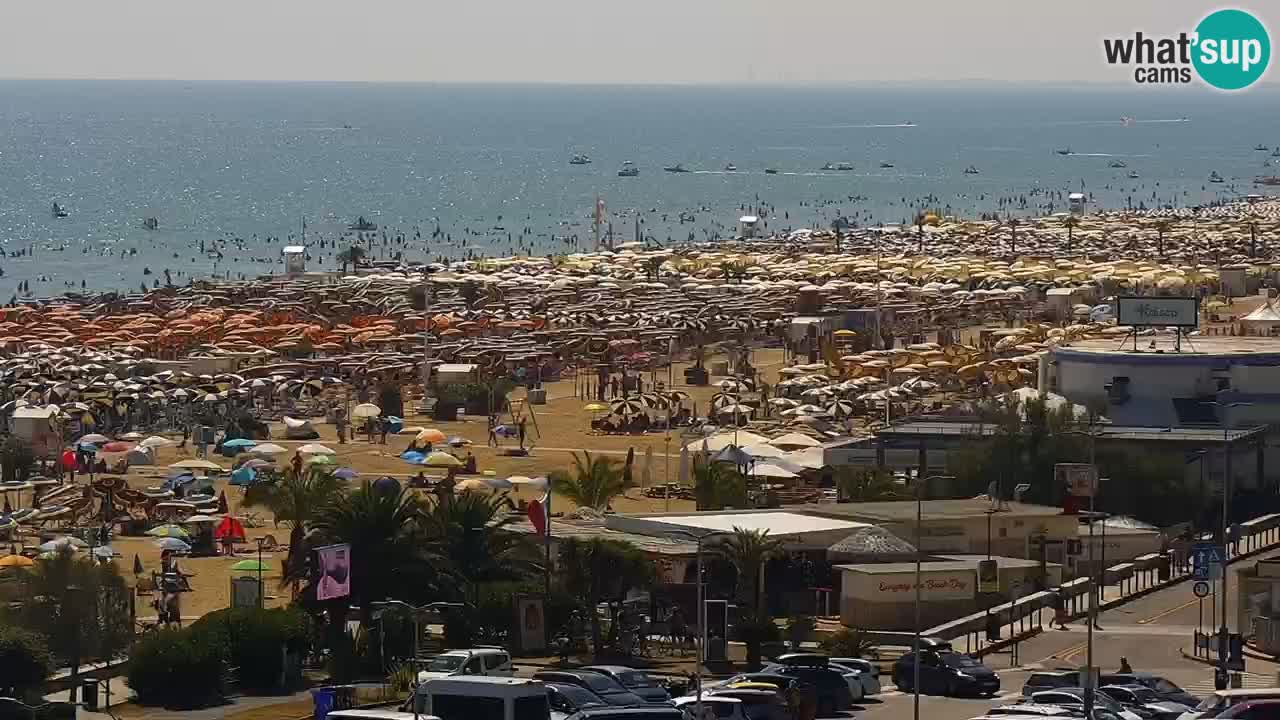 La spiaggia di Bibione webcam live e piazzale Zenit